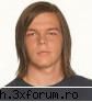 Georg ... - ma e si el simpatic recunoasteti...la urma urmei - >> ToKiO HoTeL <<