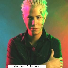 Giovanni (Christian ) - ...:::Rebela:::... - >> ReBeLdE <<