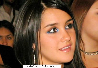 roberta e cea mai tare=d roberta (dulce maria)