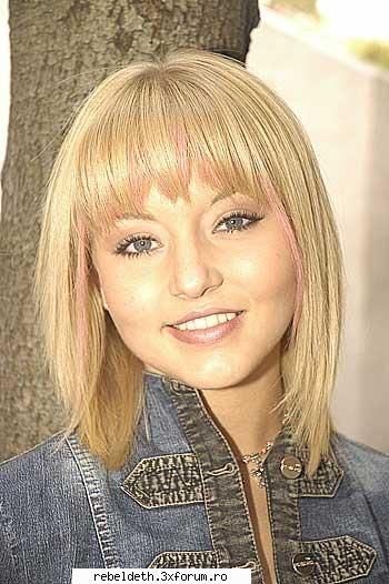 Vico (Angelique) - sw33t_rh3b3ll - >> ReBeLdE <<
